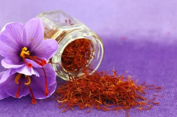 ۱۲۰۰ دلار؛ قیمت زعفران ایران در بازار جهانی