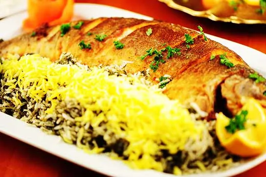 چرا برخی غذاها را شب عید می‌خوریم؟