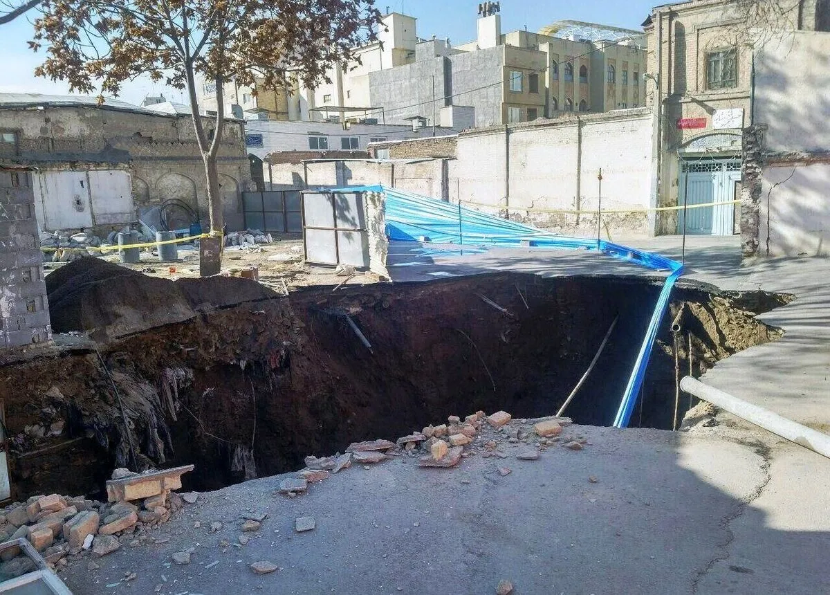 نرخ فرونشست زمین در تهران ۳۱ سانتی‌متر در سال/ ۴۰۰ شهر در پهنه‌های پر خطر قرار دارند