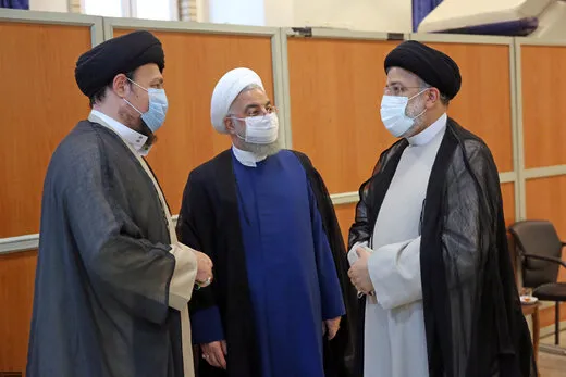 عکس یادگاری روحانی و رییسی در مراسم تنفیذ