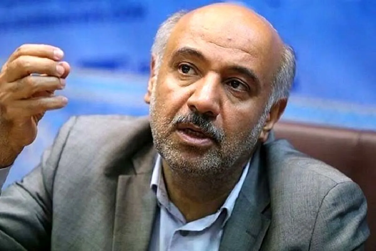 کارت زرد مجلس به وزیر کار / احمد میدری در مجلس حاضر نشد