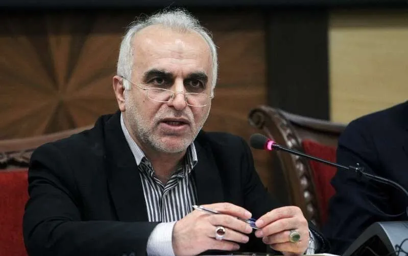 نشست وزیر امور اقتصاد و دارایی با فعالان اقتصادی هرمزگان