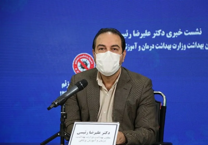 کسی که می‌گوید همه جا را تعطیل کنید، خودش حقوق ثابت دارد