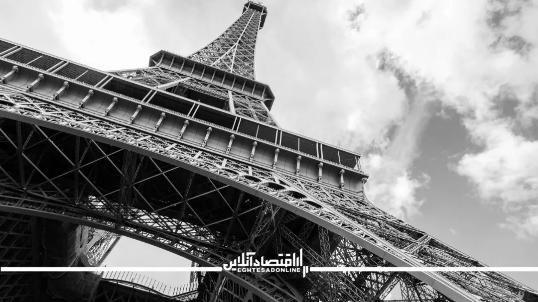 درون برج ایفل چیست؟