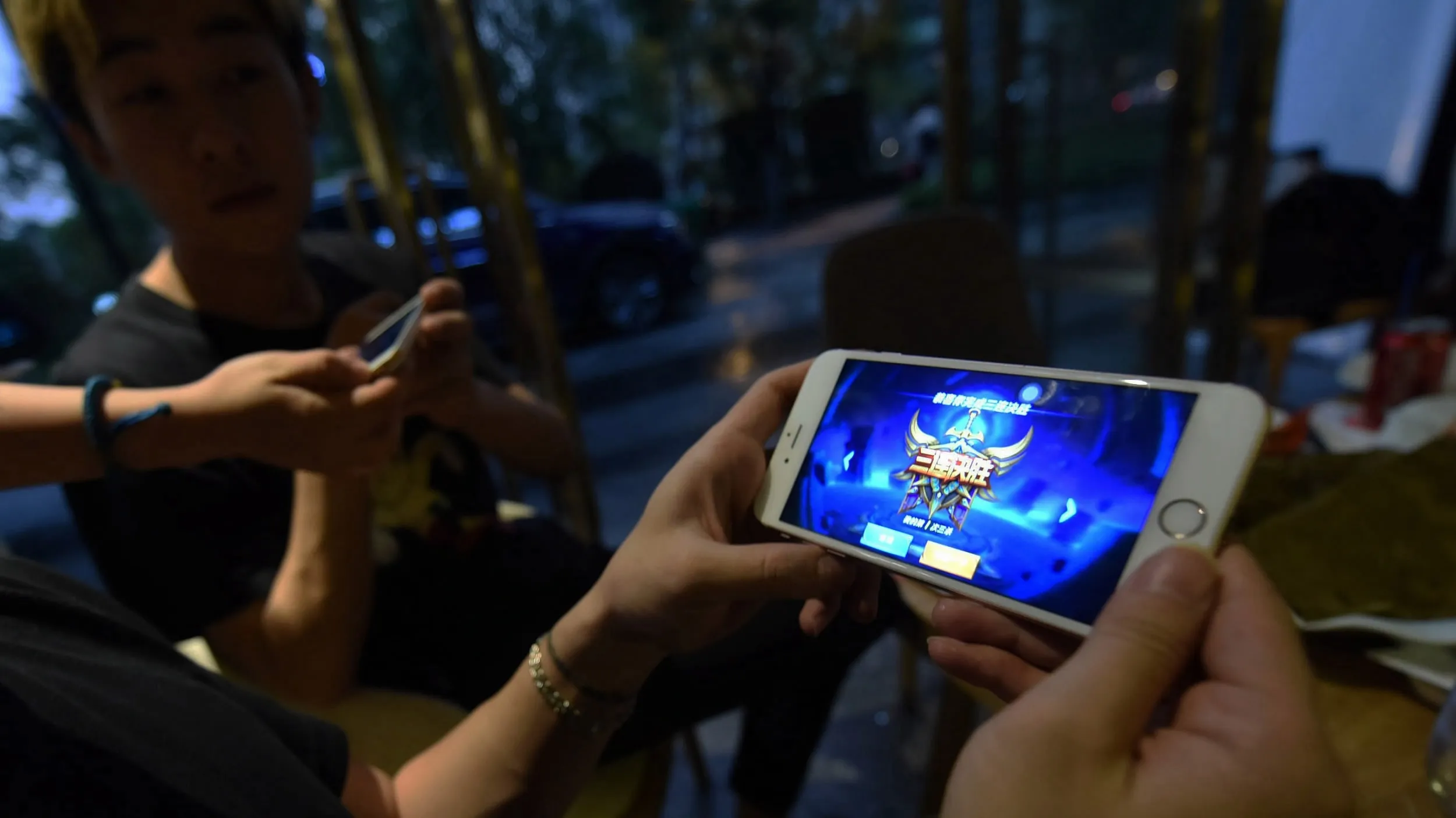 There's a Black Market for 'Cheats' in Hit Game Honour of Kings