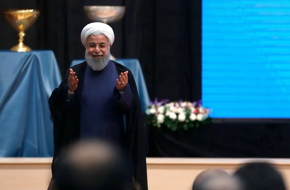 Macron and Rouhani Agree to Try to Preserve Iran Nuclear Deal