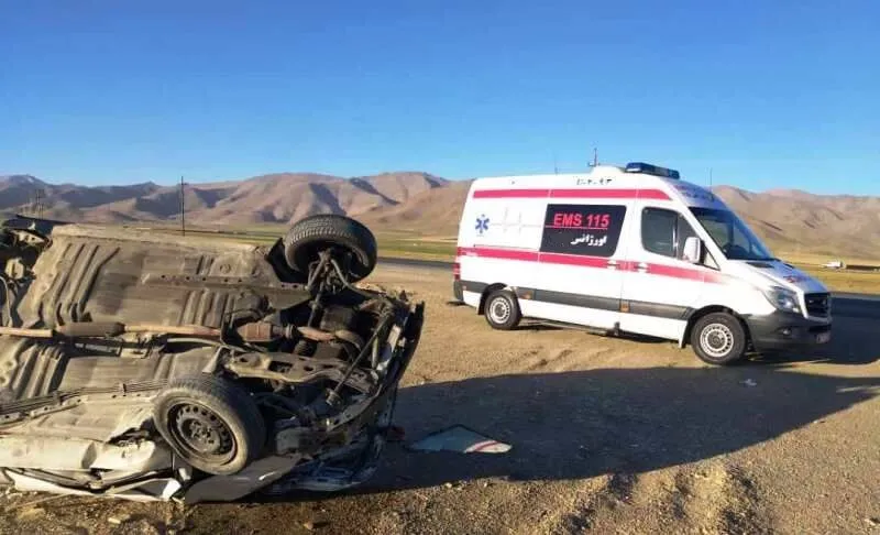 زخمی شدن ۳۵ نفر در تصادف ۲ تویوتا