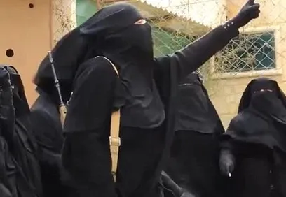گروهان زنان داعشی +تصاویر