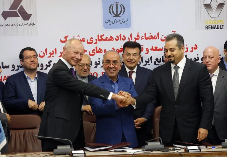نیویورک تایمز: تحریم‌های آمریکا مانع قرارداد ایران و رنو نشد