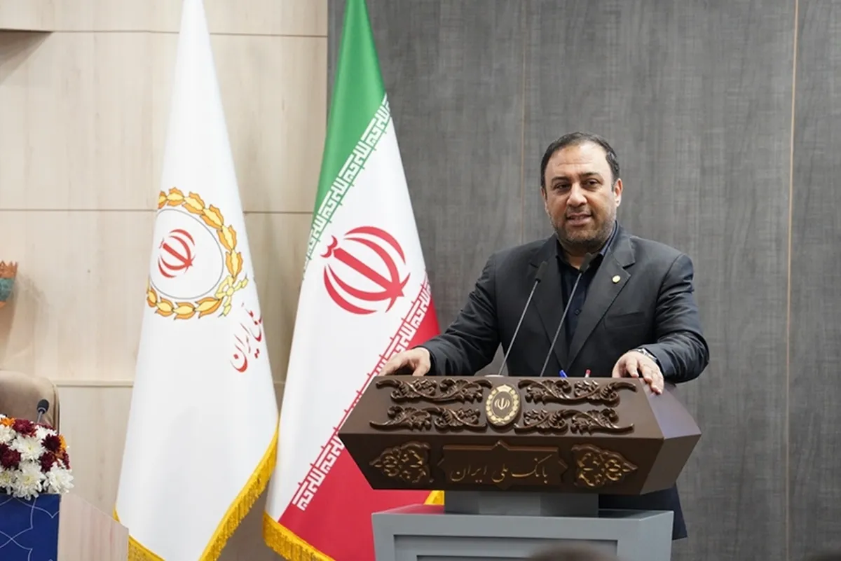 گام تازه بانک ملی در خروج از بنگاه‌داری /واگذاری ۹۰ درصد سهام «شفا دارو» به ارزش ۱۶ همت