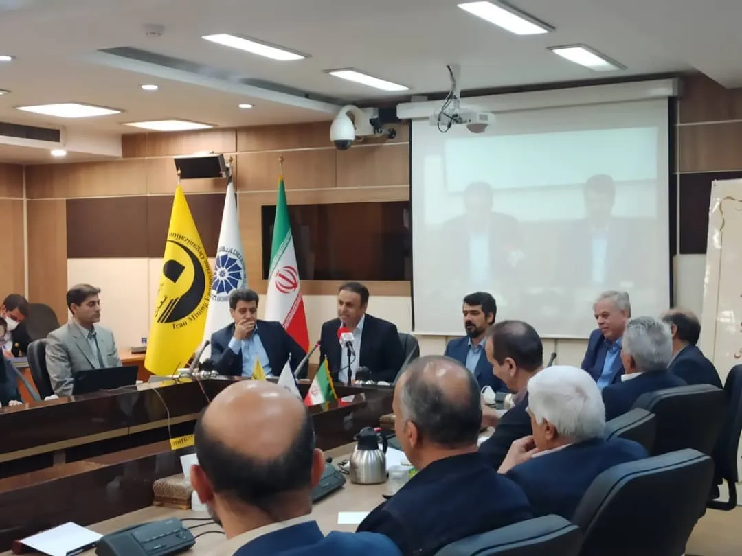 محتشمی پور: از ظرفیت نظام مهندسی در وزارتخانه استفاده می کنیم