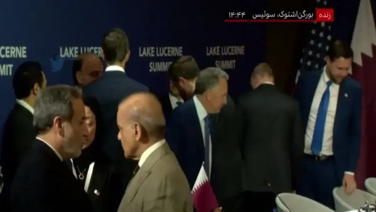 حاشیه داغ مذاکرات/ هیات ایرانی از تشریفات و عکس مشترک با هیات آمریکایی سر باز زد