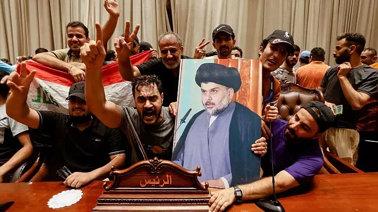 علت ورود معترضان به پارلمان عراق