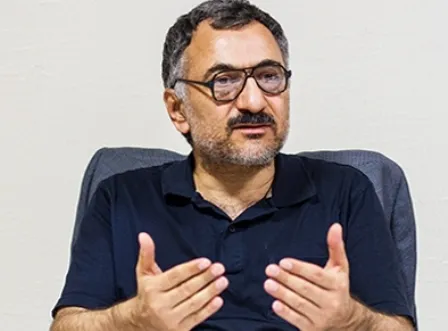 استراتژی خروج از بحران دولت