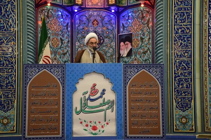 امام جمعه رشت: بسیاری از افراد هنوز اصول اولیه زندگی آپارتمان نشینی را نمی دانند