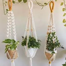 تکنیک های دکوراسیون منزل؛ ساده ترین روش ساخت آویز گلدان + فیلم