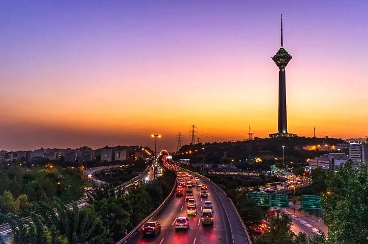 برج میلاد کج می شود؟