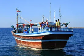 توقیف ۴فروند کشتی صید ترال در بندرعباس