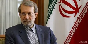 لاریجانی : سیاستمداران نباید کار اقتصادی انجام دهند