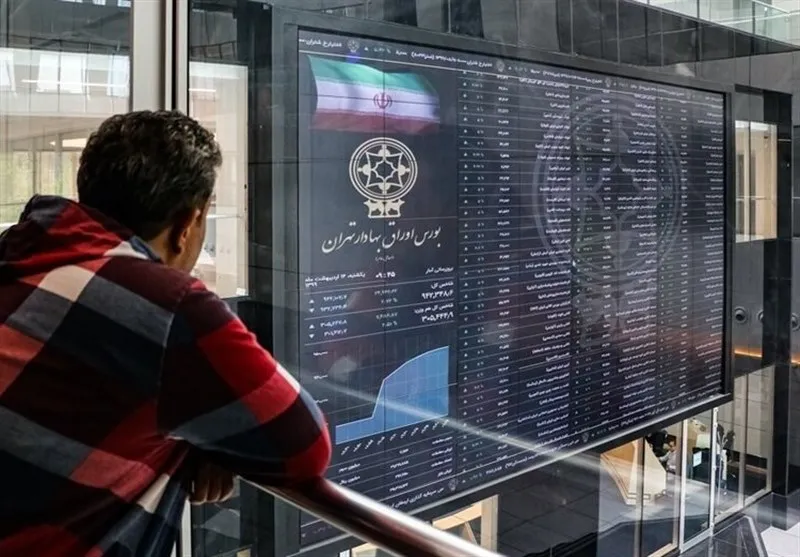 بی‌اثر بودن افزایش نرخ سود بین‌بانکی بر سقوط بورس