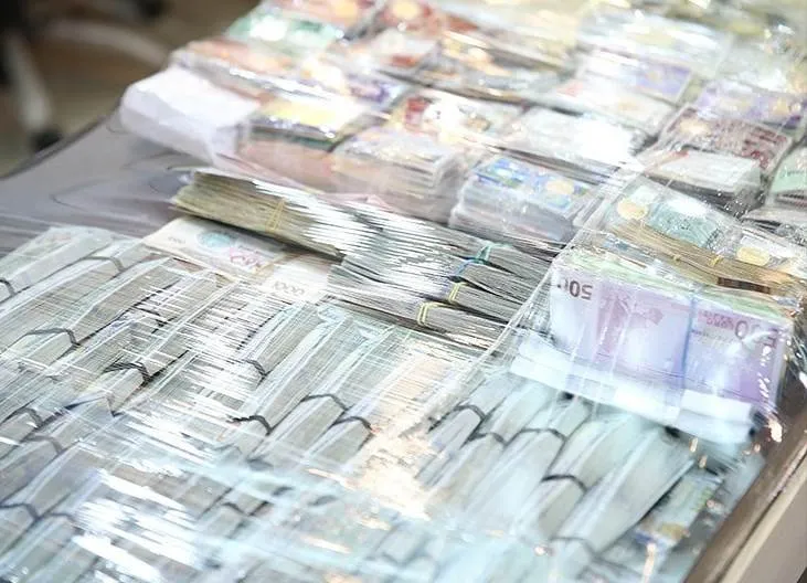 تاکنون هیچ اقلامی تحویل هیچ یک از مالباختگان نشده است