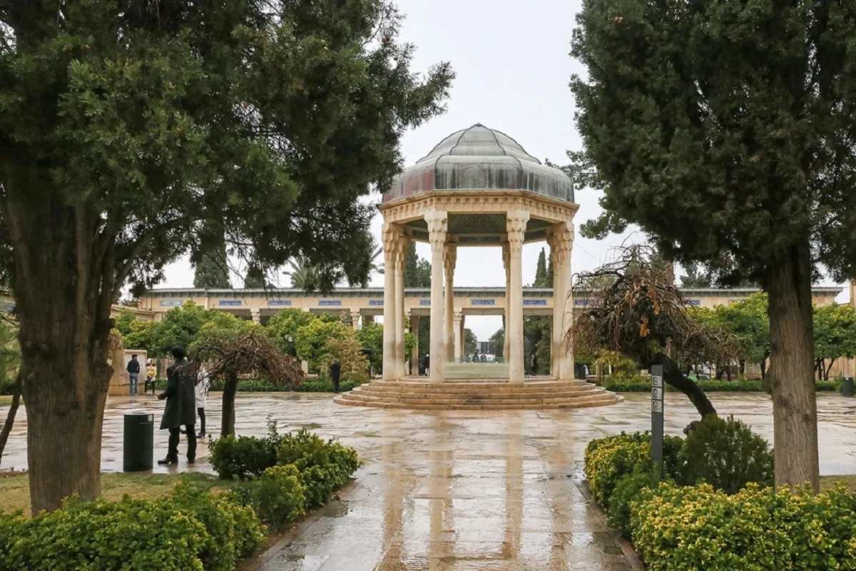 فال حافظ ۱۰ اردیبهشت ماه ۱۴۰۱