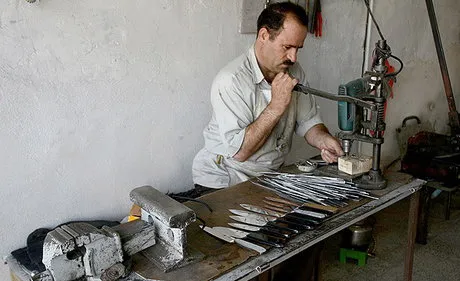 هنر ۷۰۰ ساله برای همیشه غلاف خواهد شد؟