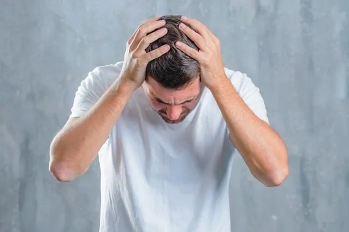 کاهش درد میگرن با یک تغییر غذایی ساده