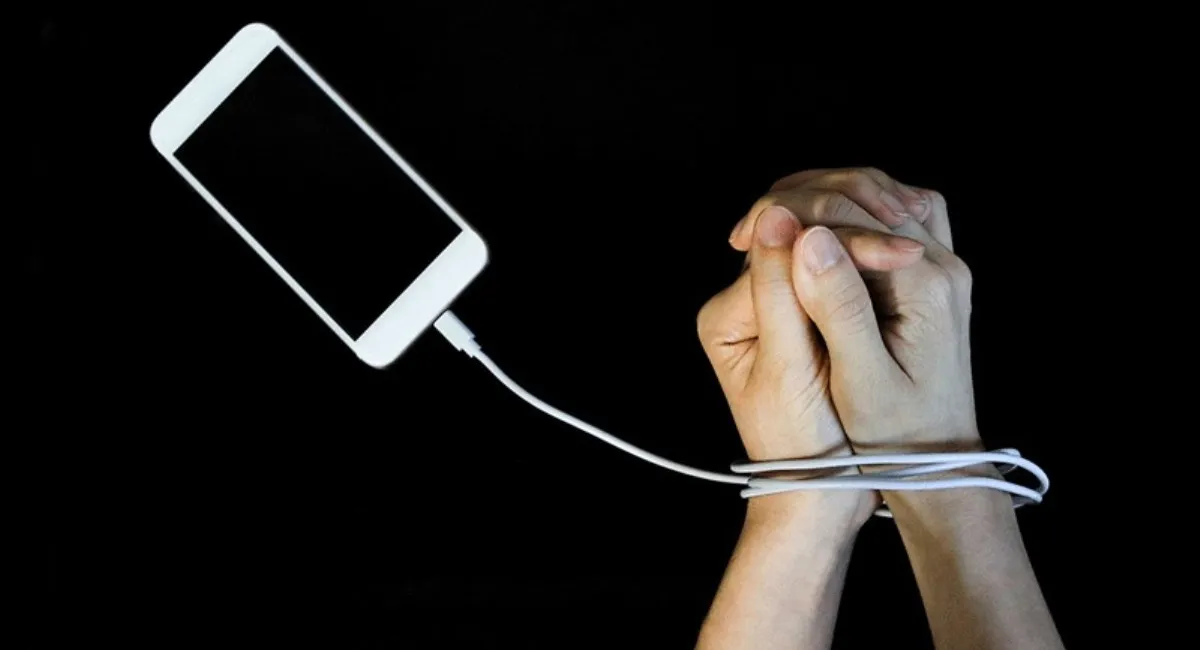 چند راه ساده برای ترک اعتیاد به تلفن همراه