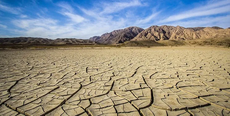 بدون تعارف هشدار می دهیم آب نیست
