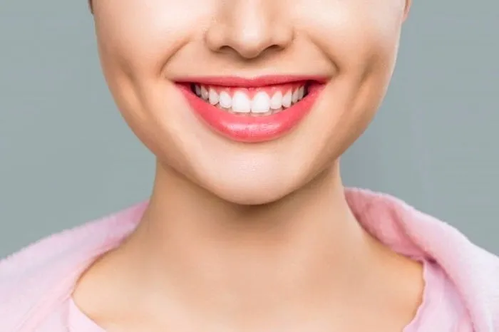 اسرار زیبایی؛ با این تکنیک برای خودتان چال گونه ایجاد کنید