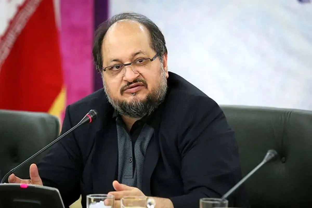 ماجرای خرید پورشه میلیاردی برای نوه شریعتمداری چیست؟