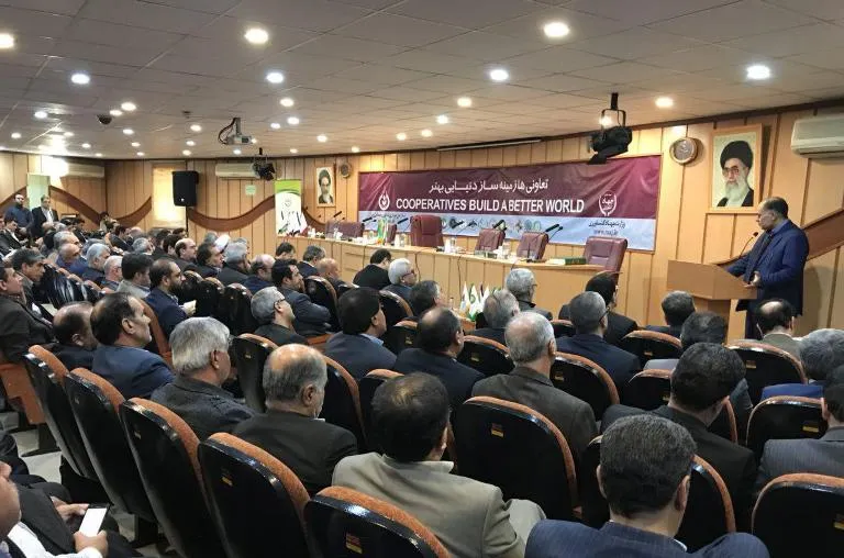 ضرورت حرکت تعاونی‌های تولیدی و روستایی به سمت برندسازی