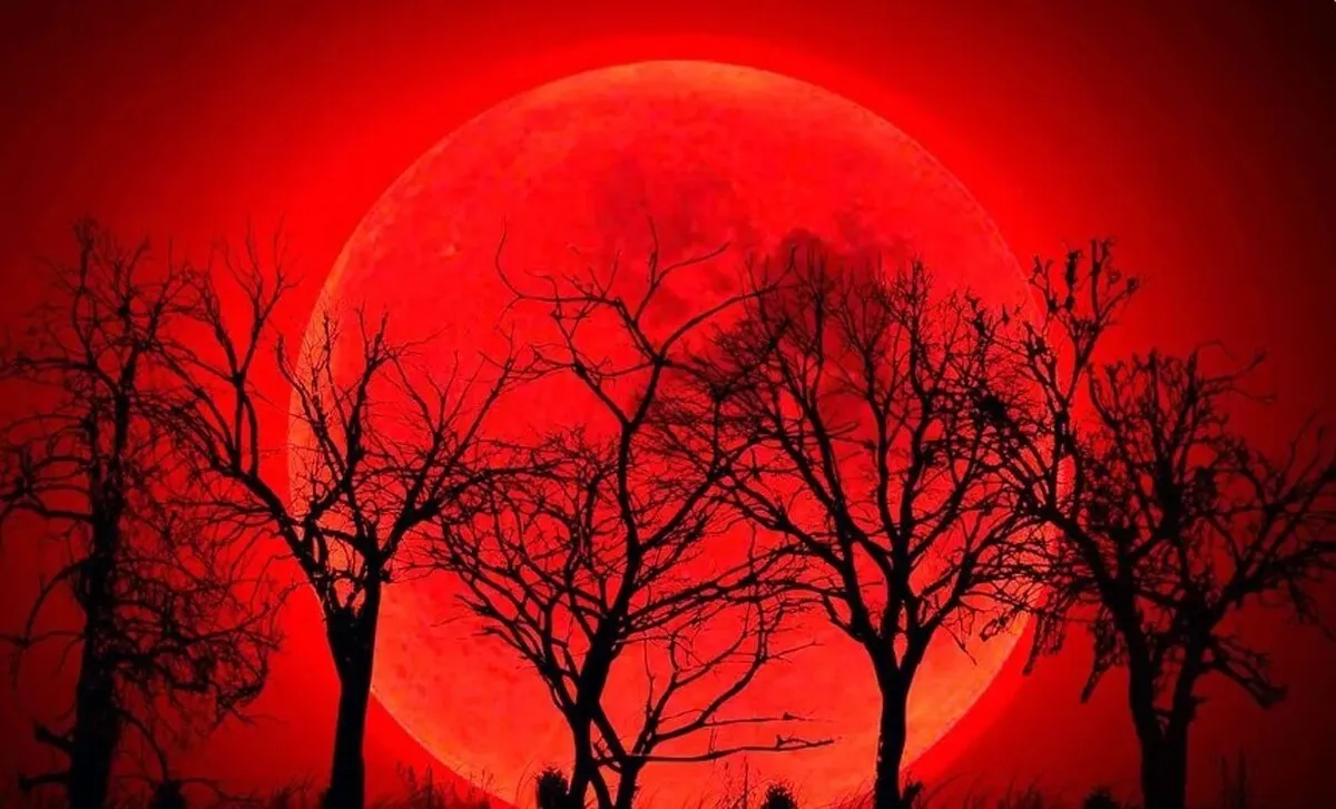 ساعت ماه گرفتی ۱۶ شهریور ۱۴۰۴ در تهران و سایر استان‌ها مشخص شد + جدول