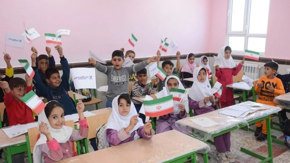مدرسه بانک اقتصادنوین در روستای نائب کندی ماکو افتتاح شد