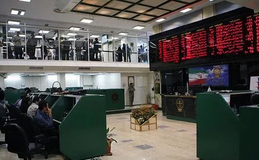 آغاز پذیره نویسی پنجمین صندوق قابل معامله درآمد ثابت در بورس تهران / ۴ درصد سود بیشتر از بانک‌ها