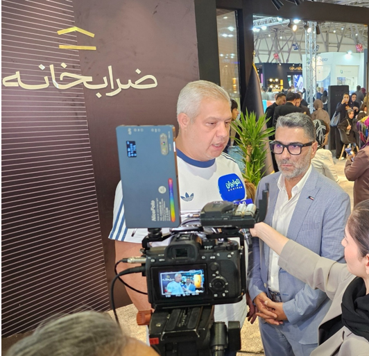 ضرابخانه، برند تولید شمش طلا، در نمایشگاه طلا و جواهر اصفهان رونمایی شد ضرابخانه، برند تولید شمش طلا، در نمایشگاه طلا و جواهر اصفهان رونمایی شد