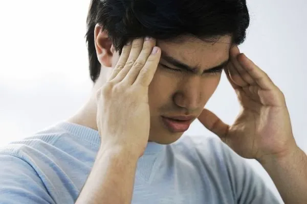میگرن، اثر جانبی سازگاری ژنتیکی با سرما