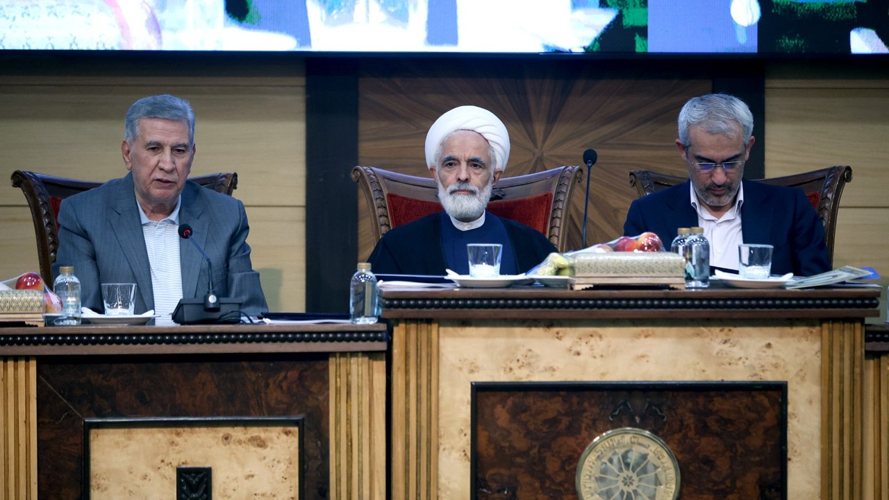عوارض ۱۲ در هزار حذف نمیشود؟ | مدنیزاده: دستگاهها ملزم به اجرای قانون هستند عوارض ۱۲ در هزار حذف نمیشود؟ | مدنیزاده: دستگاهها ملزم به اجرای قانون هستند