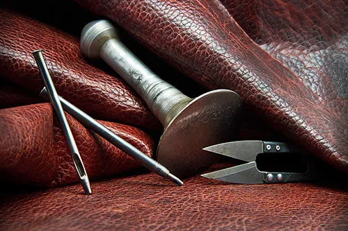 دسته ‌چک‌های برگشتی بیخ گلوی صنعت چرم