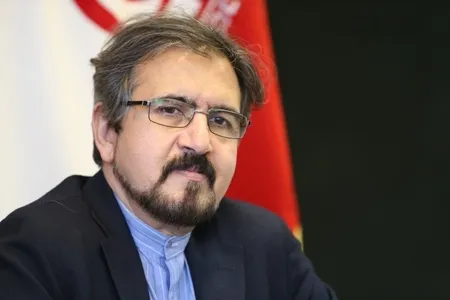 Iran urges Azerbaijan, Armenia to exercise self-restraint