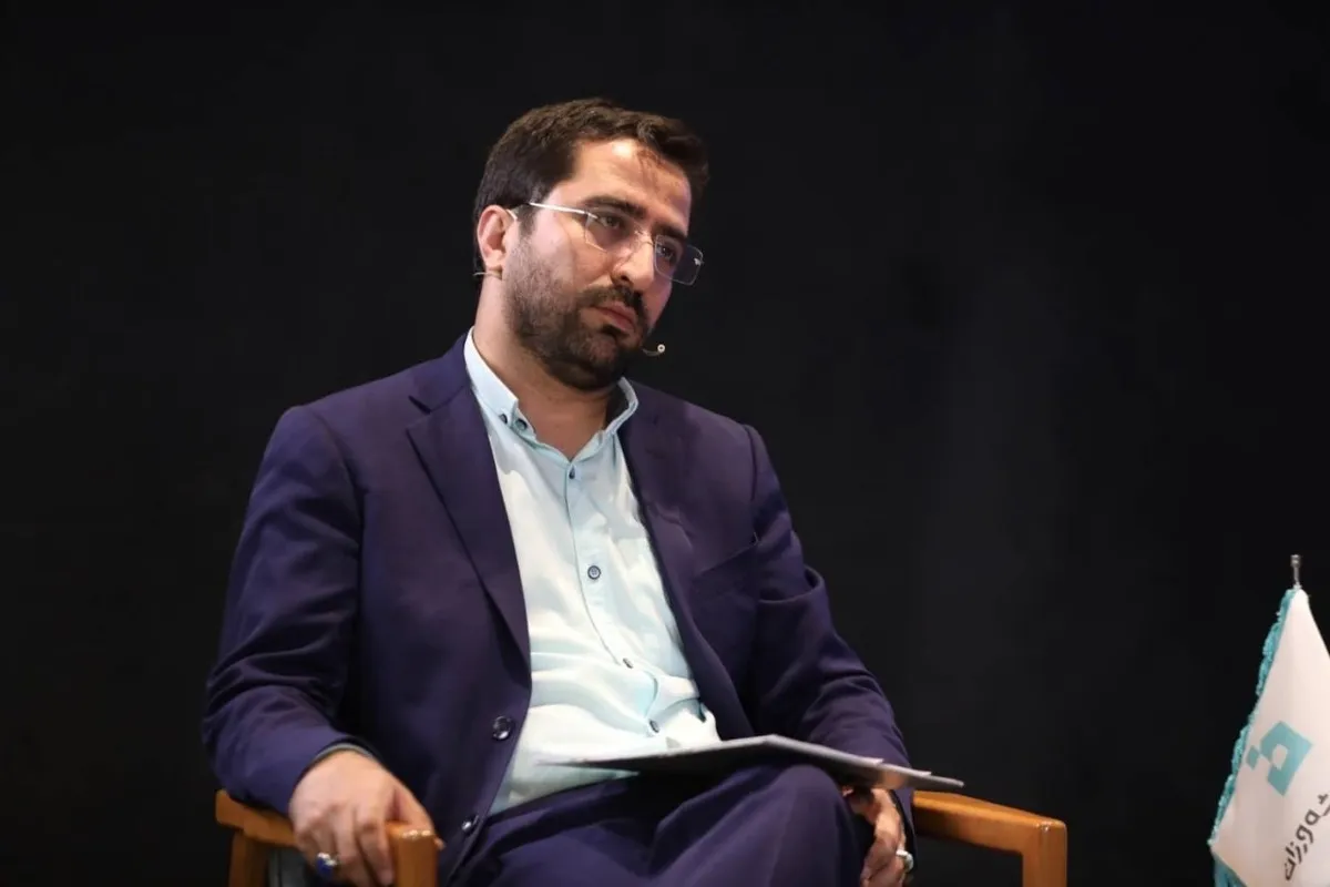 وزیر اقتصاد باید مسلط بر مسائل کلیدی و اهل اجماع باشد