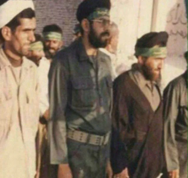 عکسی کمتر دیده‌شده از وزیر اطلاعات در دوران دفاع مقدس