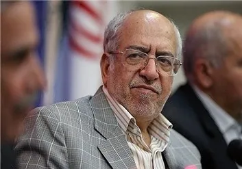 وزیر صنعت «سه کارته» شد