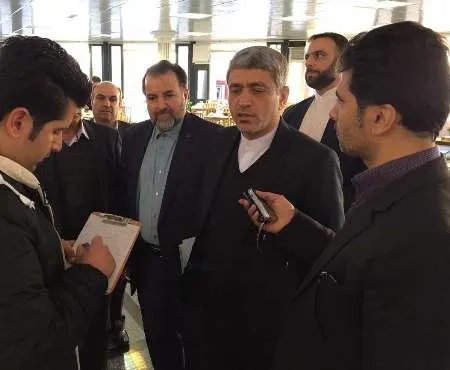طیب نیا: مردم آثار رشد اقتصادی را در زندگی خواهند دید