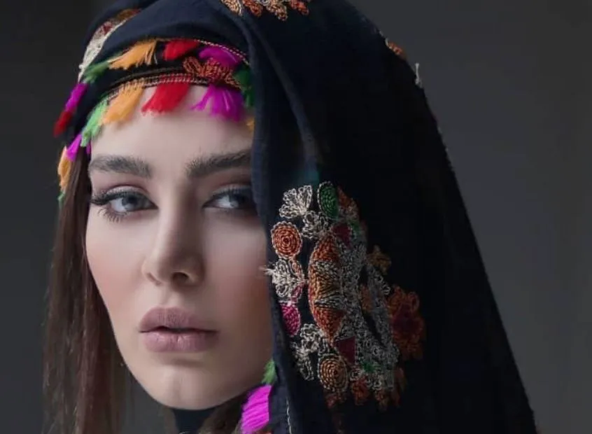فیلمی از سحر قریشی در جشن تولد خصوصی / حرکات عجیب خانم بازیگر!