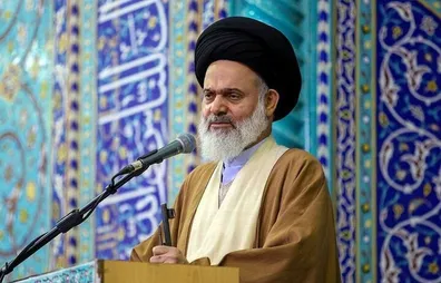 خطیب-جمعه-قم-انتخابات-آبروی-انقلاب-اسلامی-است-برخی-ها-از-الان-زمزمه-های-دیگری-دارند-اما-ملت-بزرگ-ایران-محکم-در-عرصه-حضور-خواهد-داشت
