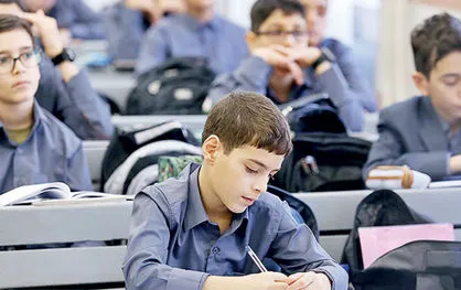 پیشنهاد اضافه کردن ۱.۵ماه به طول سال تحصیلی