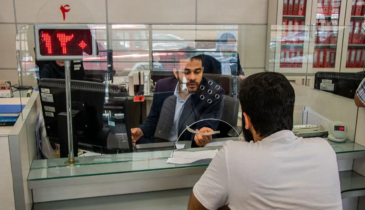 خبر خوب برای سربازی نرفته‌ها / حذف شرط کارت پایان خدمت از دو وام بانکی
