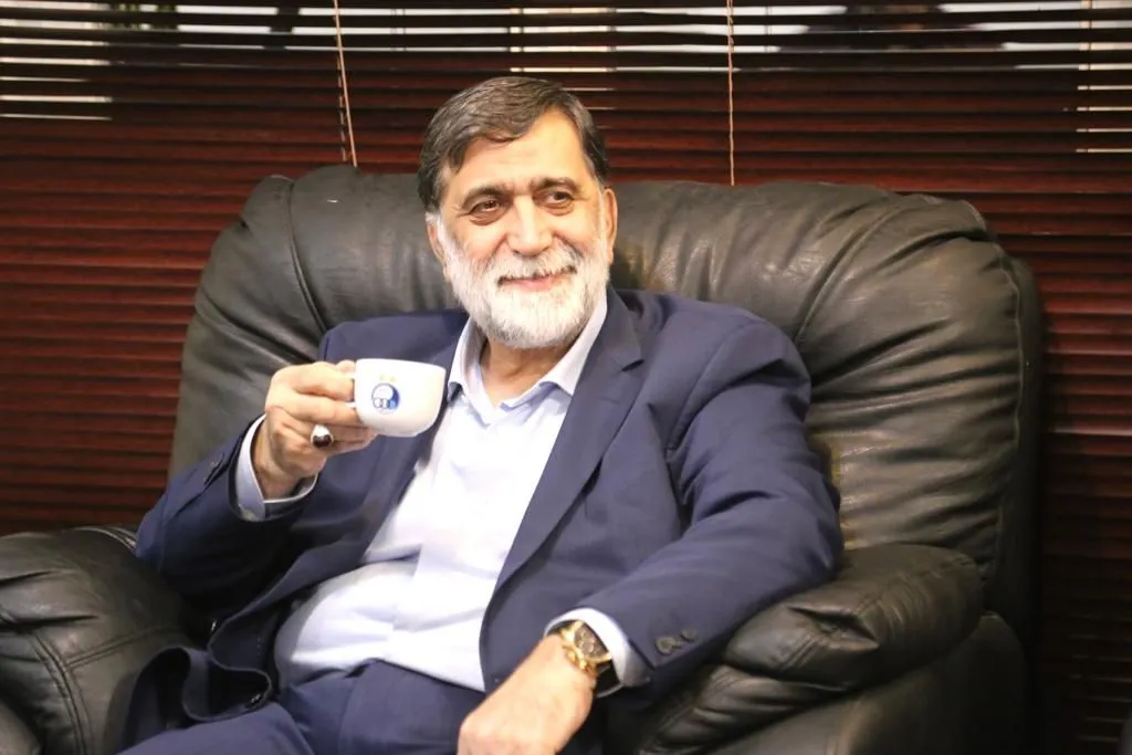 آجرلو: روزی که من آمدم گفتند برای کسب مجوز ۴روز زمان هست